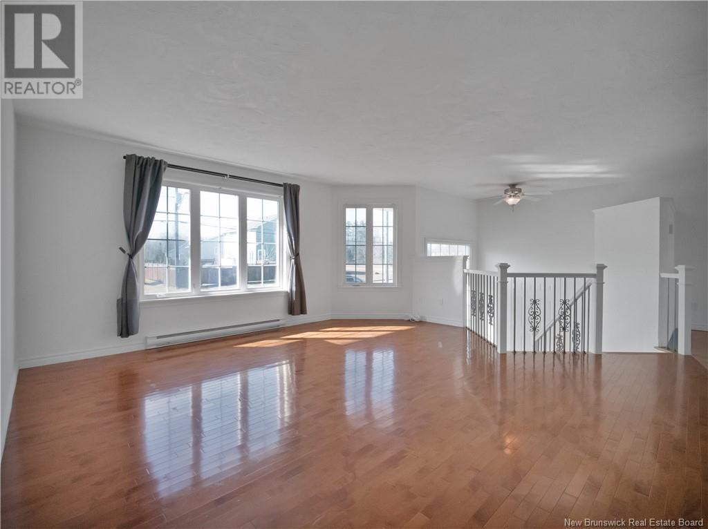 Property at 363 Rennick image 5
