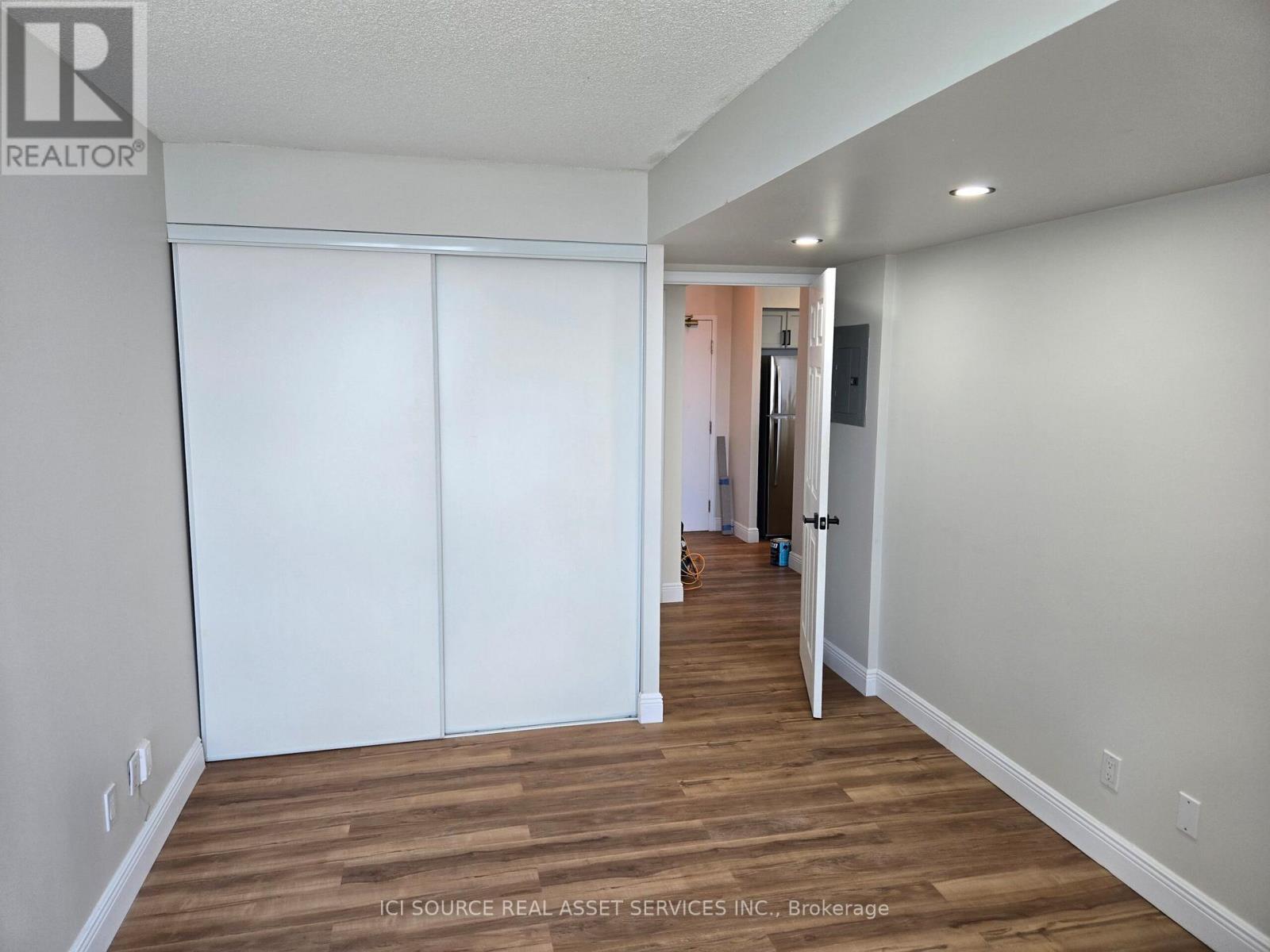 Ph 306 - 5 Emerald Lane, Vaughan, Ontario  L4J 8P7 - Photo 13 - N12092645