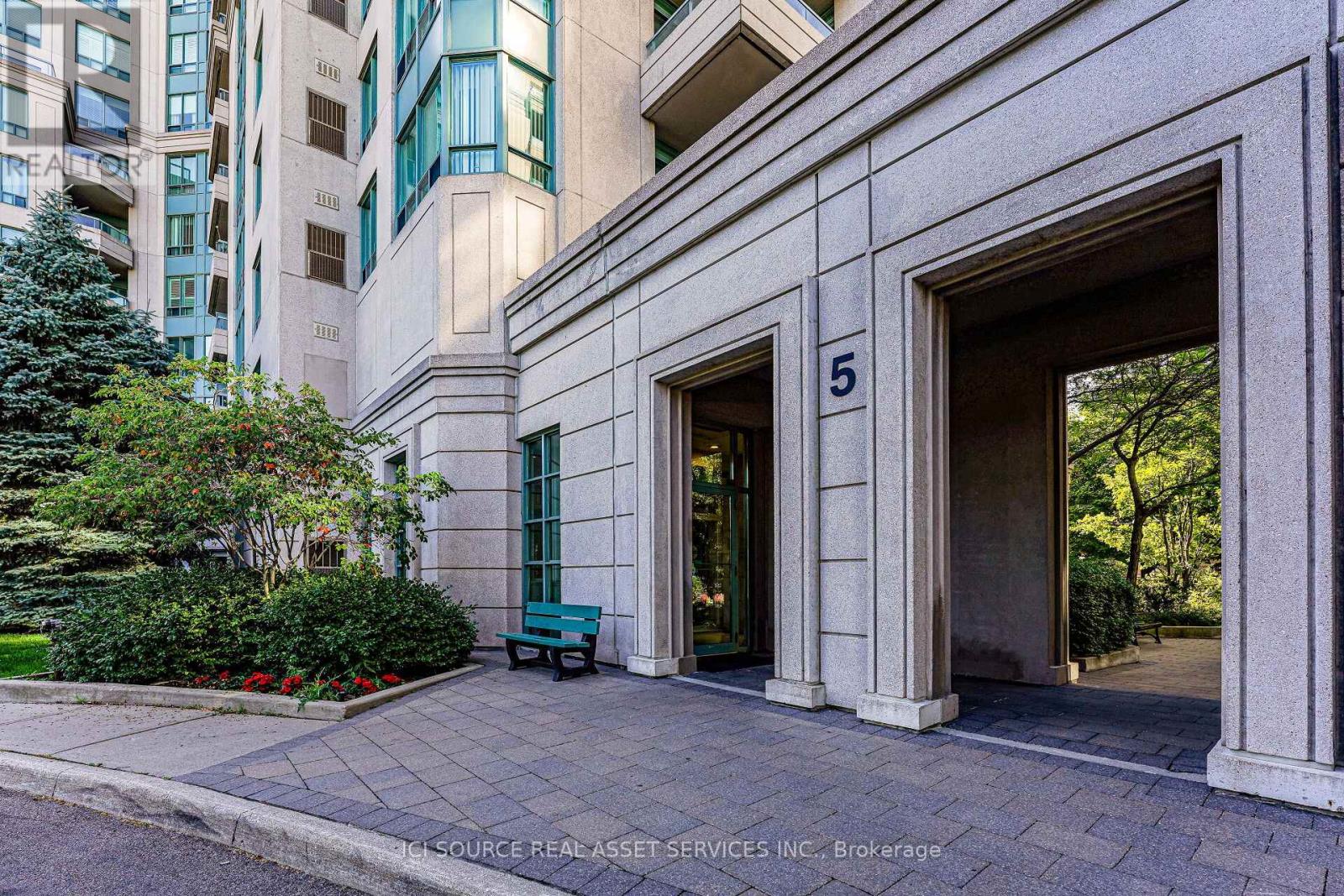 Ph 306 - 5 Emerald Lane, Vaughan, Ontario  L4J 8P7 - Photo 3 - N12092645