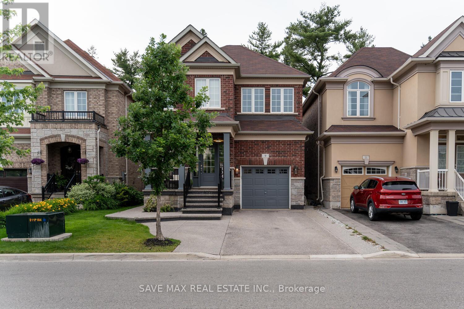 Property at 9 UPPER CANADA COURT image 1