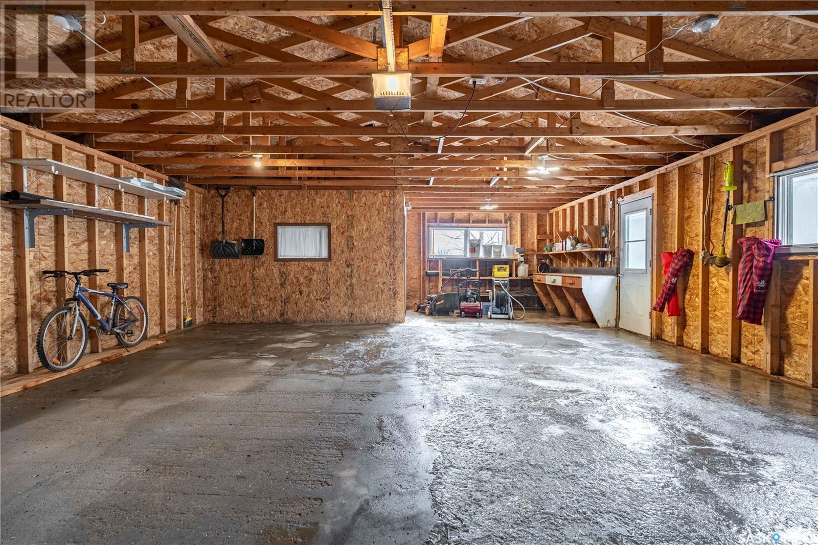 208 Tyvan Street, Francis, Saskatchewan  S0G 1V0 - Photo 36 - SK999672