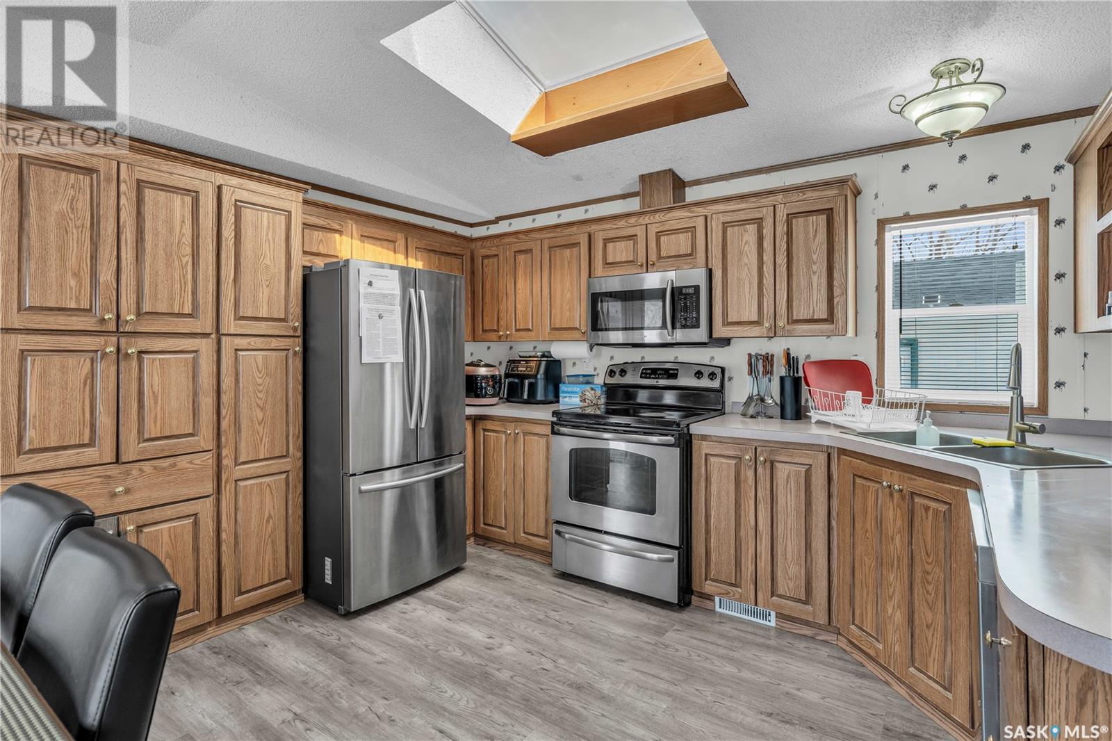 208 Tyvan Street, Francis, Saskatchewan  S0G 1V0 - Photo 10 - SK999672