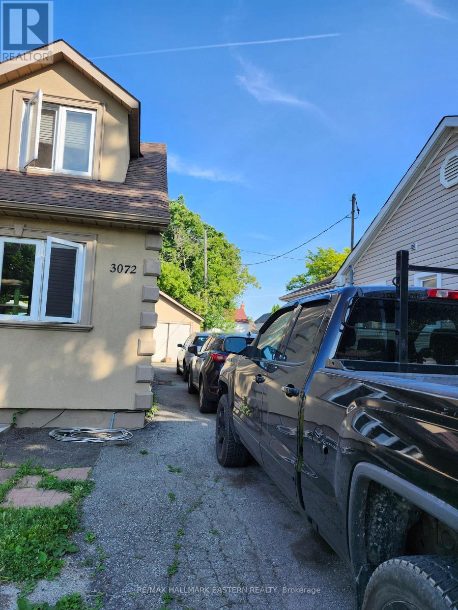 3072 Mcnaughton Avenue, Mississauga, Ontario  L4T 1R7 - Photo 34 - W12056415
