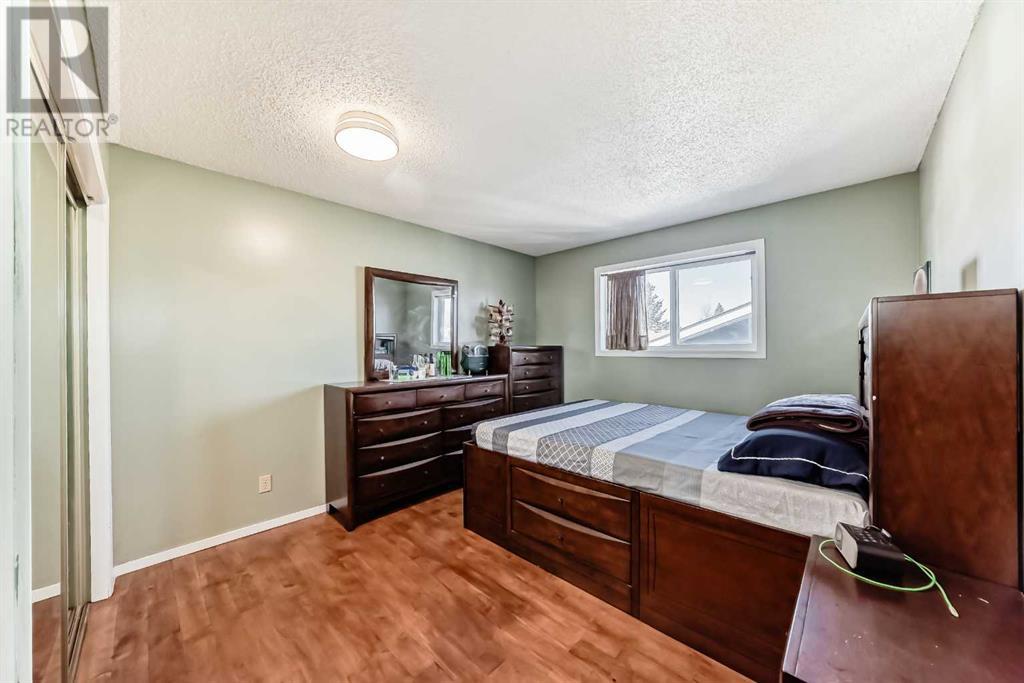 12 Castlebrook Way Ne, Calgary, Alberta  T3J 2A1 - Photo 18 - A2203665