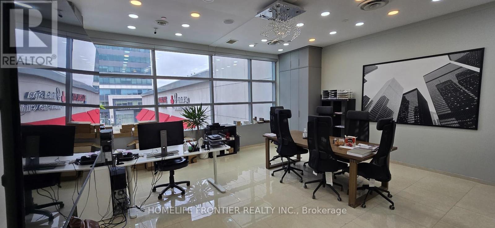 269 - 7181 Yonge Street, Markham, Ontario  L3T 0C7 - Photo 3 - N12092690