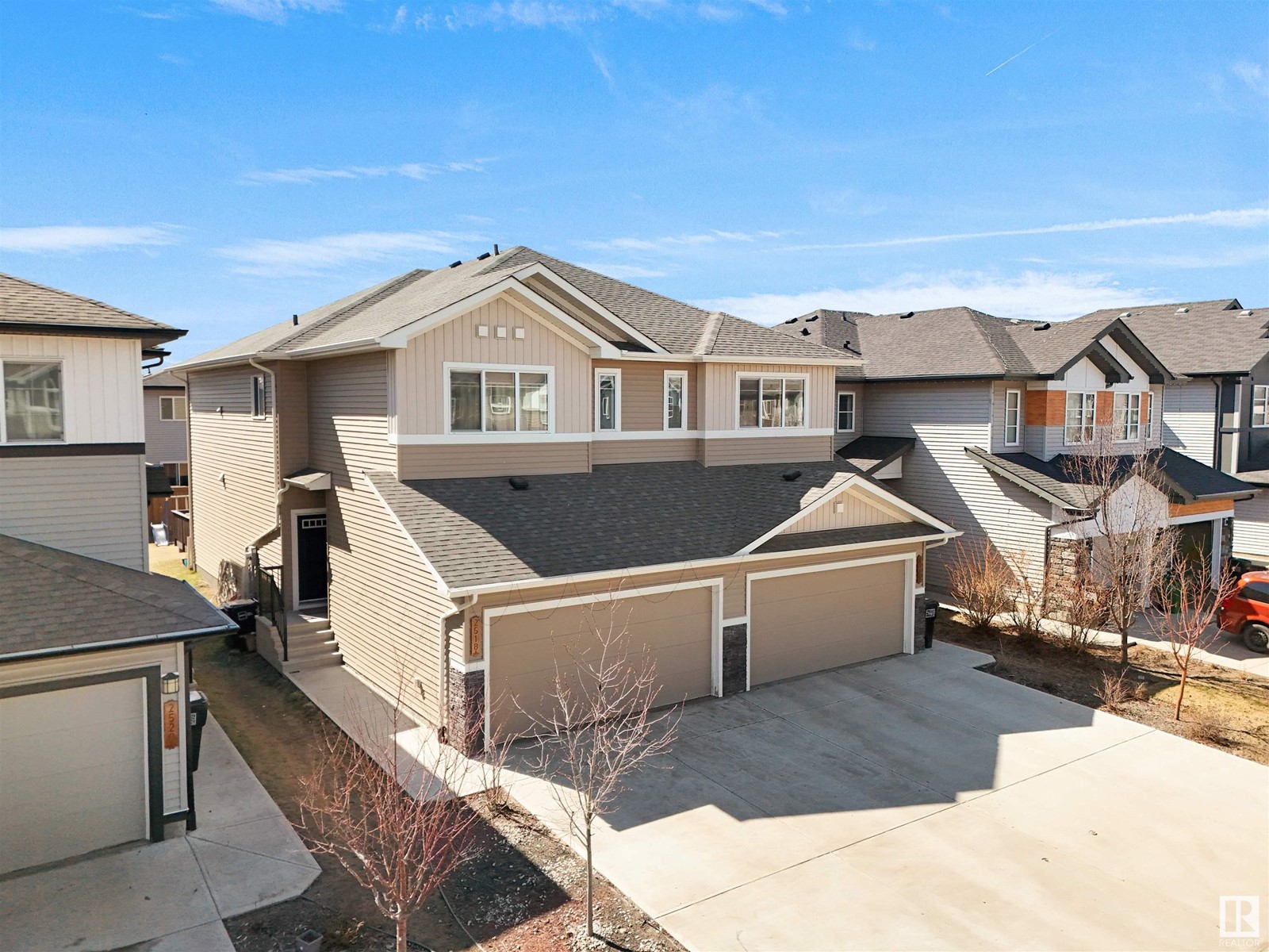 Property at 2518 CASEY WY SW image 2