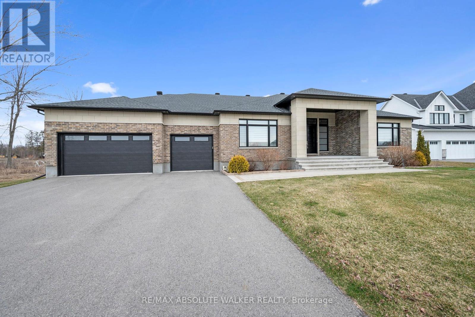 Property at 700 MCMANUS AVENUE image 2