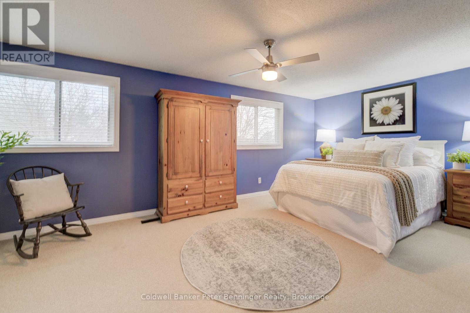 275 Canterbury Drive, Waterloo, Ontario  N2K 3C4 - Photo 27 - X12092725