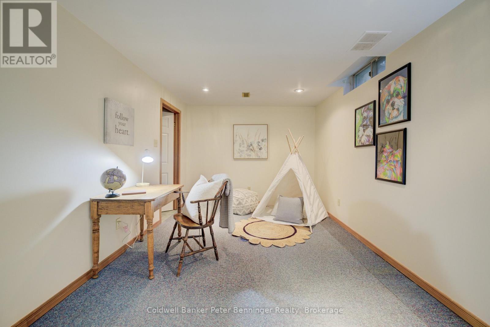 275 Canterbury Drive, Waterloo, Ontario  N2K 3C4 - Photo 36 - X12092725