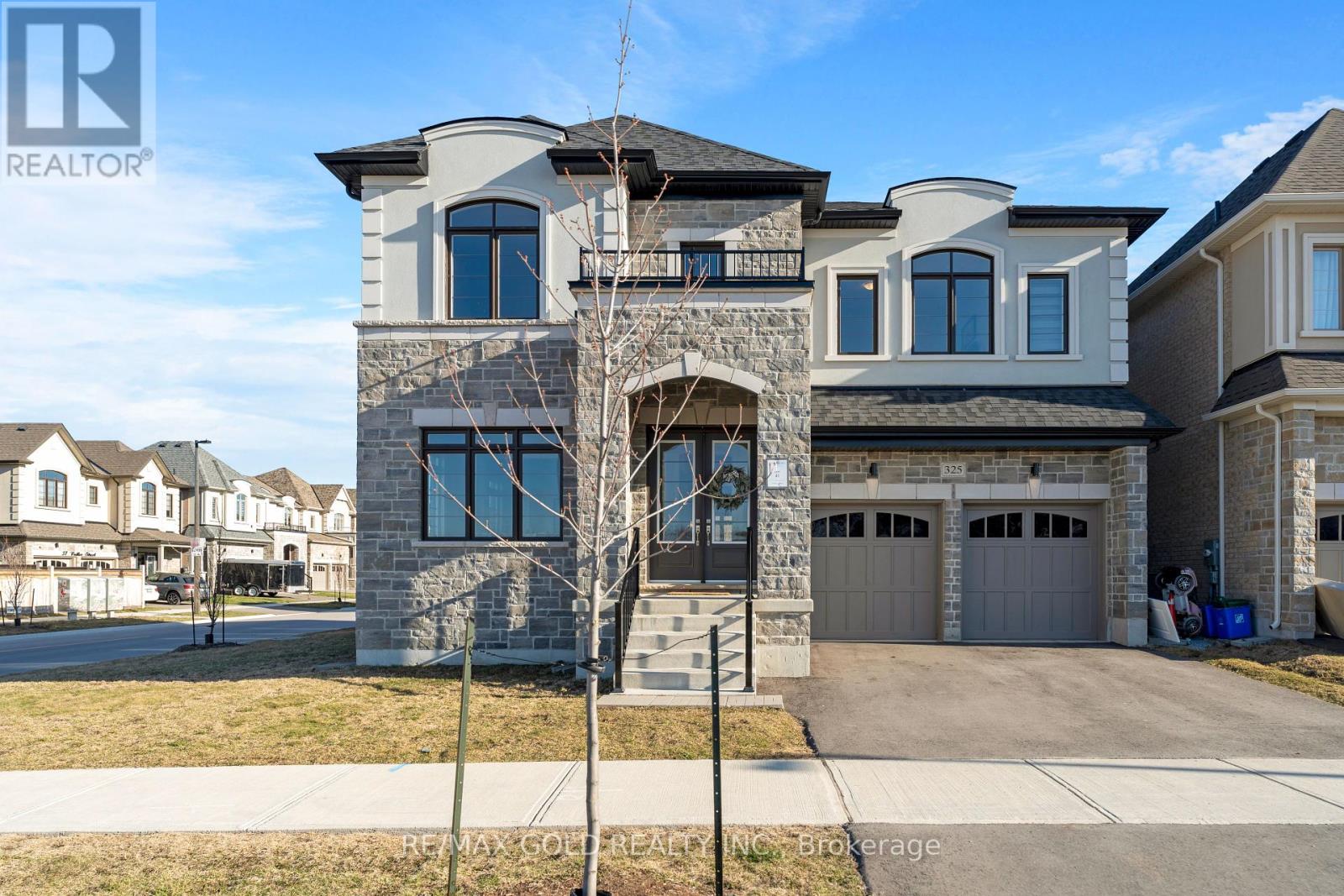 Property at 325 DANNY WHEELER BOULEVARD image 3