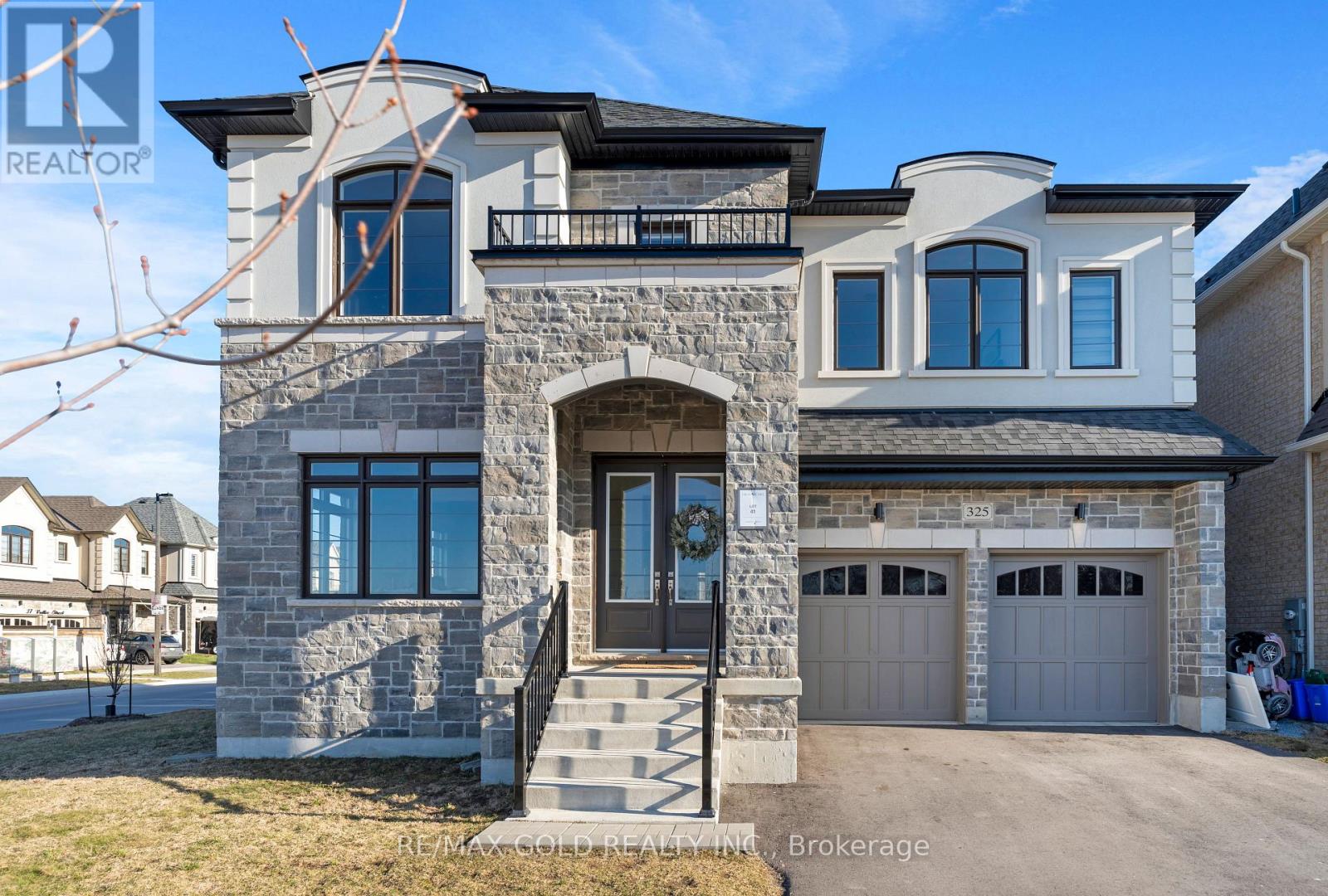 Property at 325 DANNY WHEELER BOULEVARD image 2