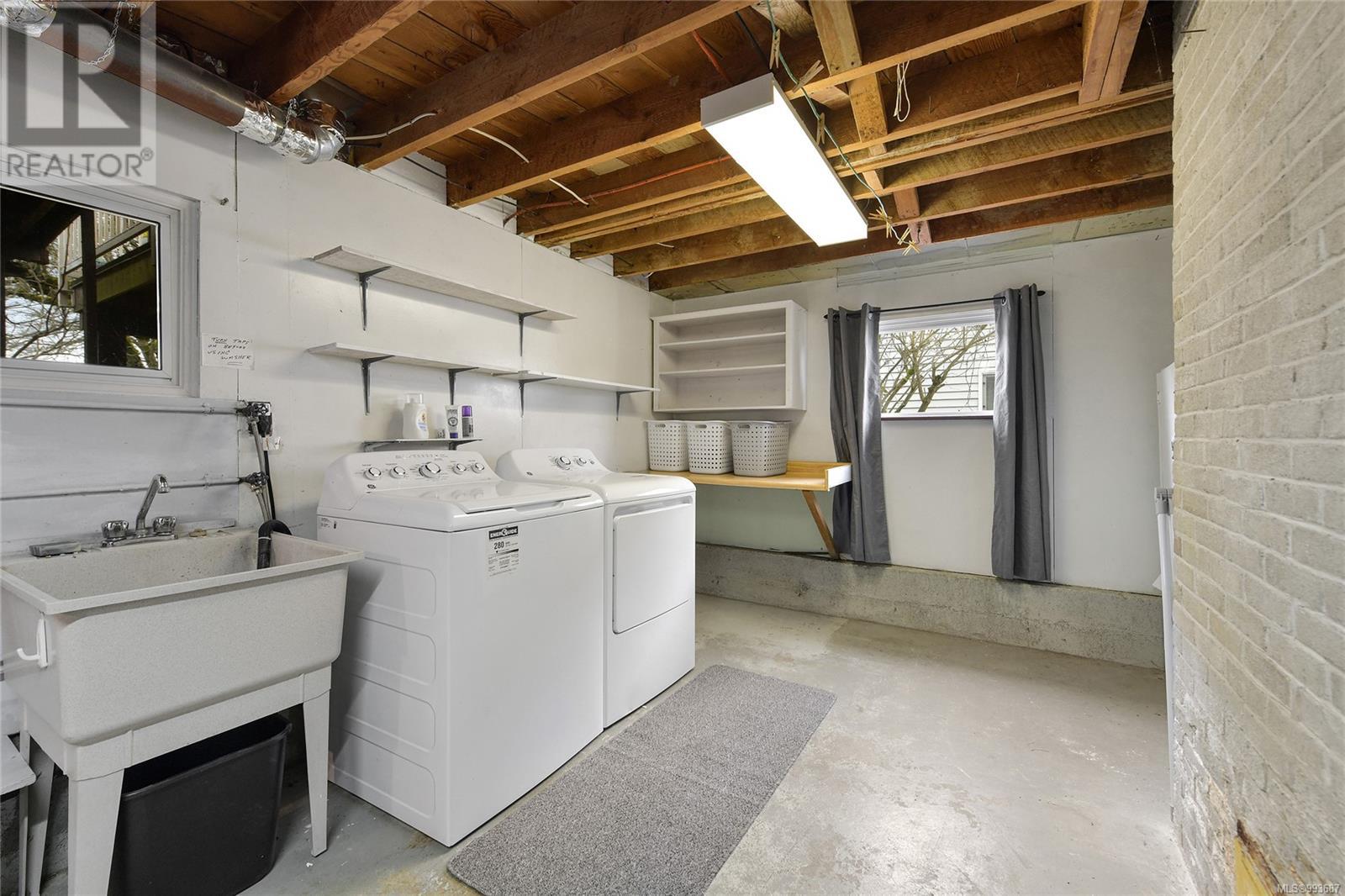2819 Adelaide Ave, Saanich, British Columbia  V9A 2L3 - Photo 26 - 993687