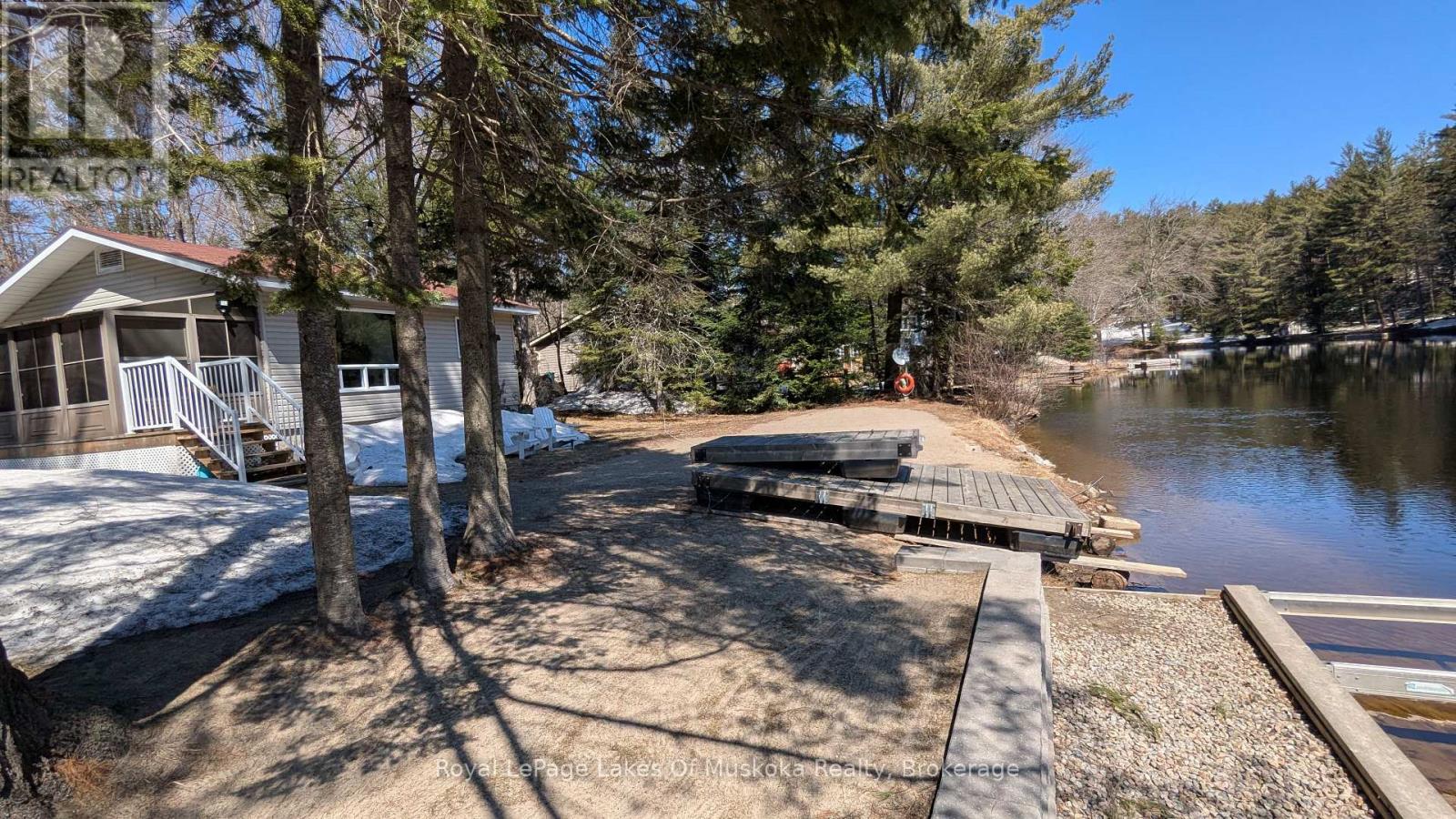 1023 Harmony Lane, Bracebridge, Ontario  P1L 1W9 - Photo 2 - X11998479