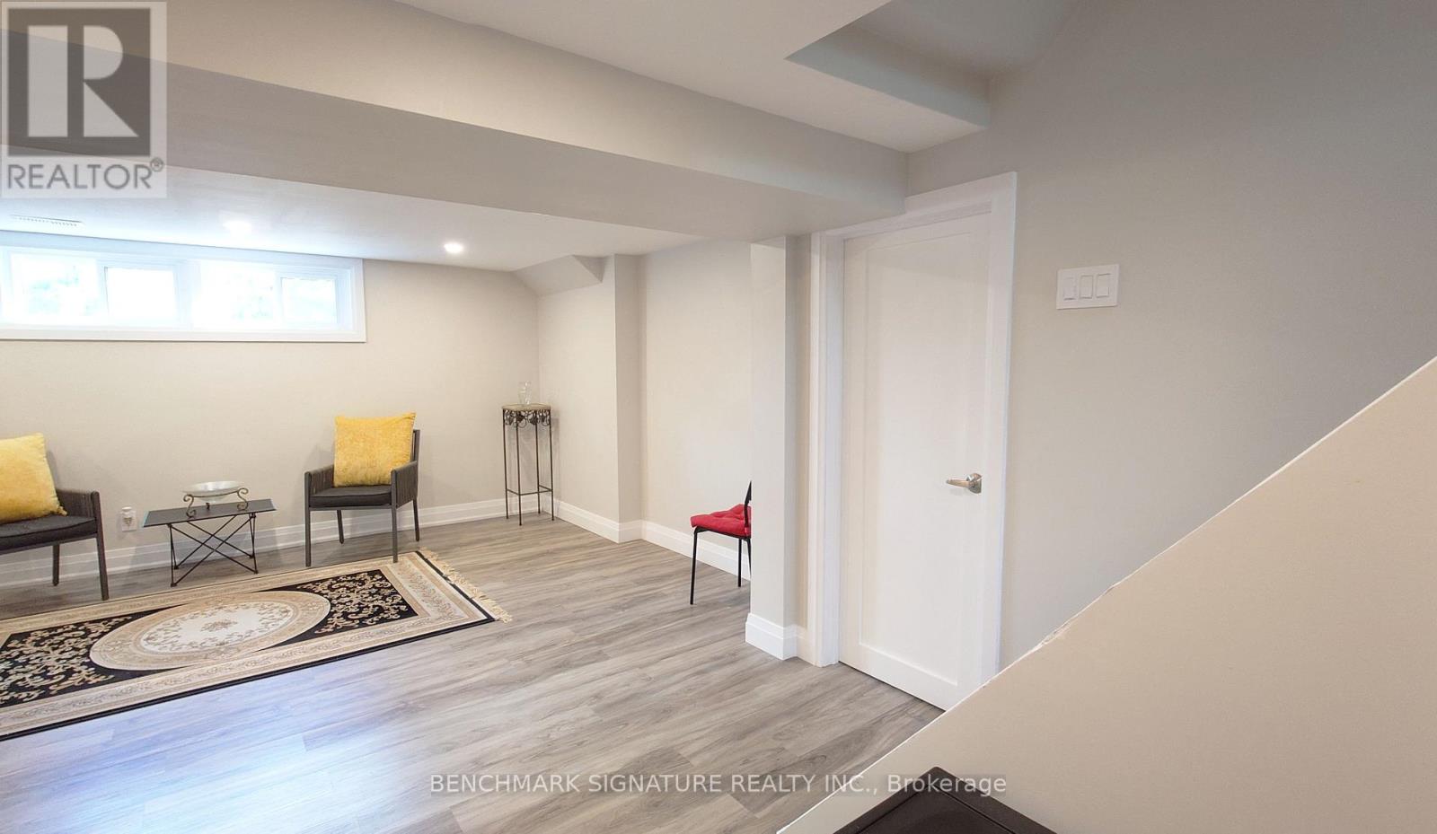 2 Algonquin Crescent, London East, Ontario  N5W 1N4 - Photo 12 - X12092761