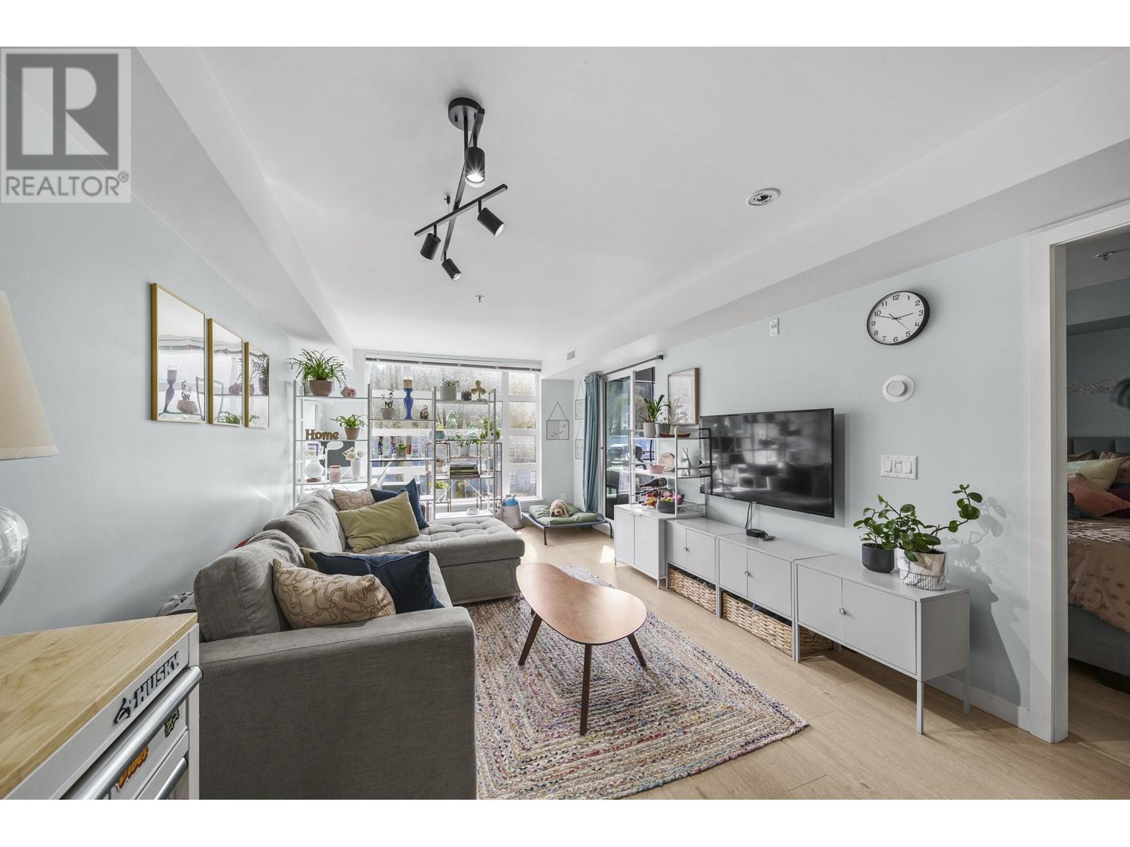 403 95 Moody Street, Port Moody, British Columbia  V3H 0H2 - Photo 3 - R2985371