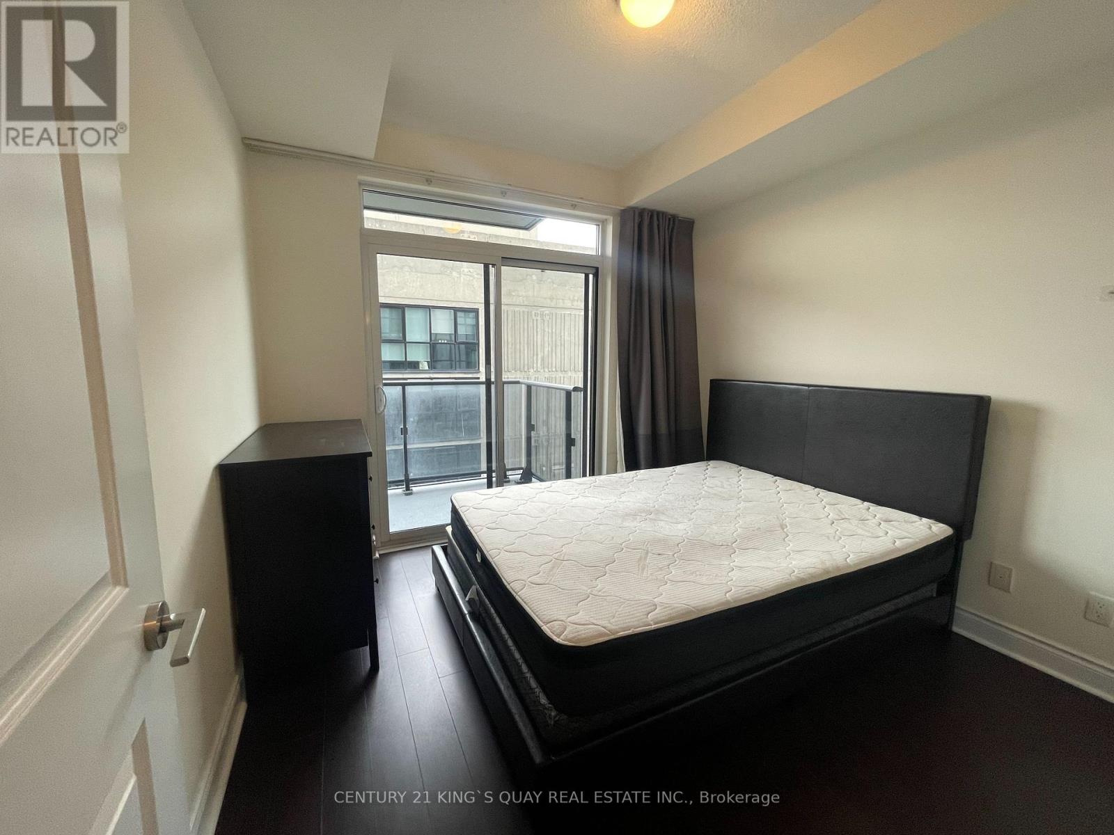 2710 - 28 Ted Rogers Way, Toronto, Ontario  M4Y 2J4 - Photo 10 - C12091268