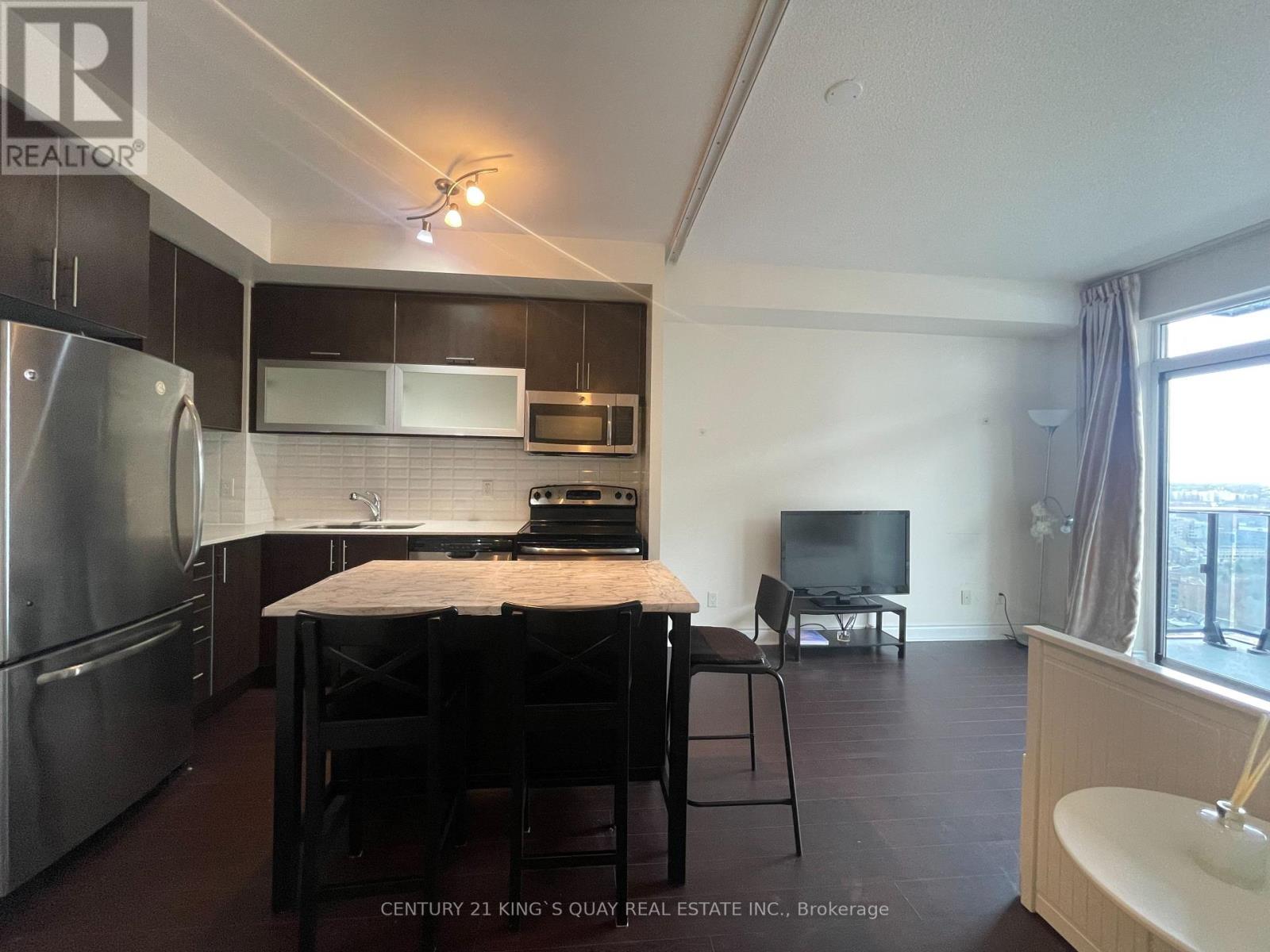 2710 - 28 Ted Rogers Way, Toronto, Ontario  M4Y 2J4 - Photo 8 - C12091268