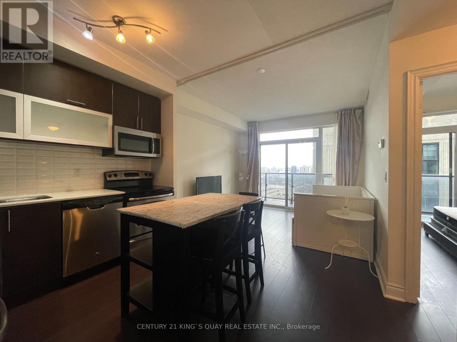 2710 - 28 Ted Rogers Way, Toronto, Ontario  M4Y 2J4 - Photo 3 - C12091268