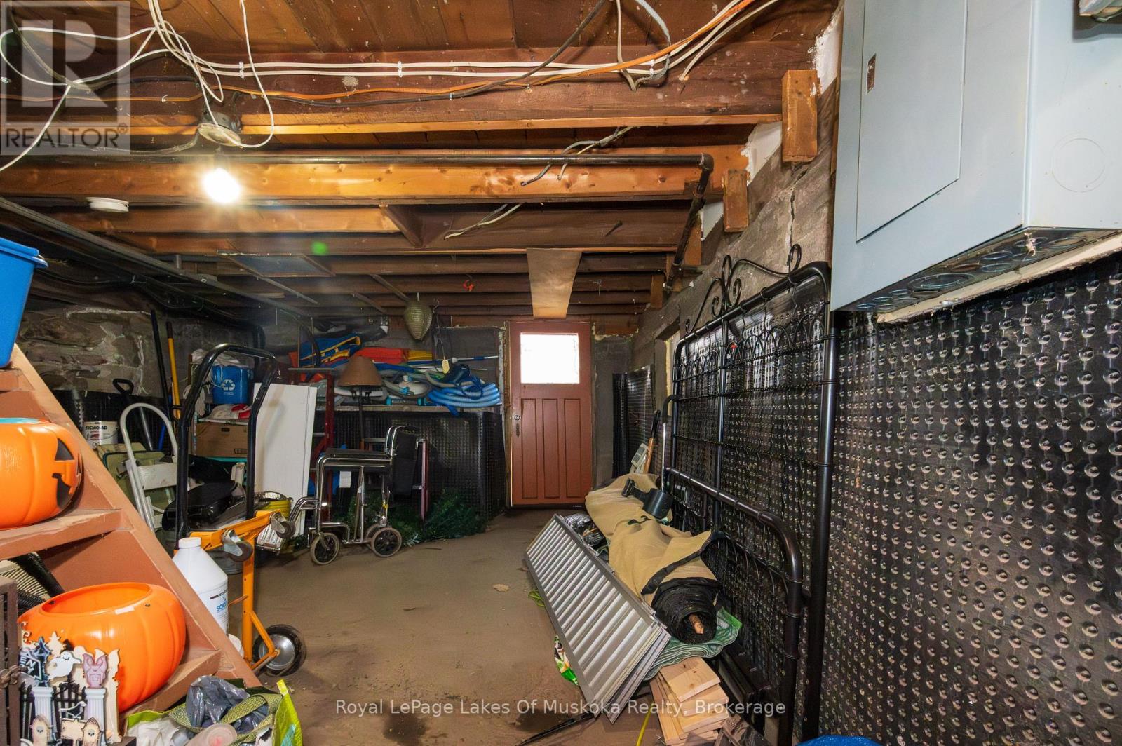 7 Dufferin Street N, Huntsville, Ontario  P1H 1X3 - Photo 41 - X12039694