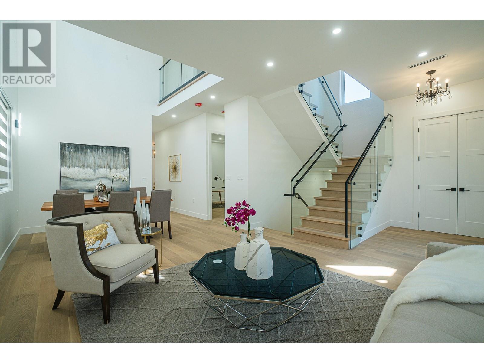 Property at 4152 PENDER STREET image 3