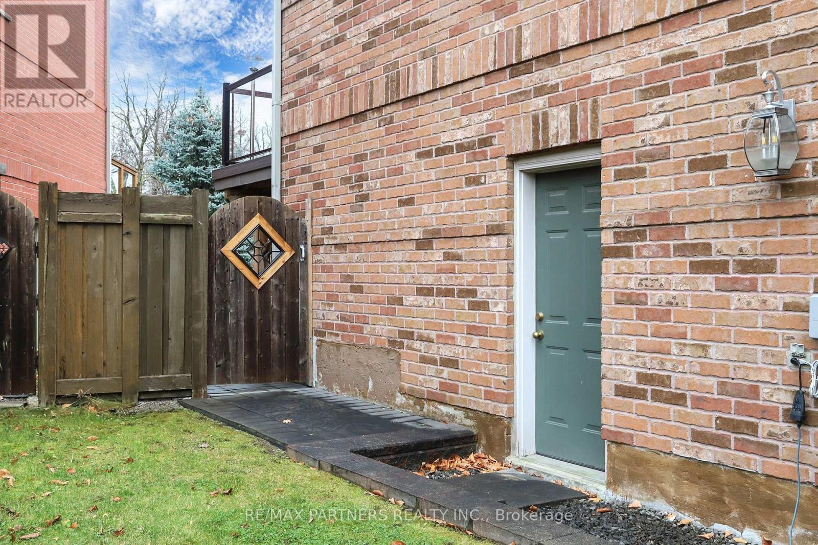 25 Crispin Court, Markham (Buttonville), Ontario  L3R 4G6 - Photo 45 - N12092794