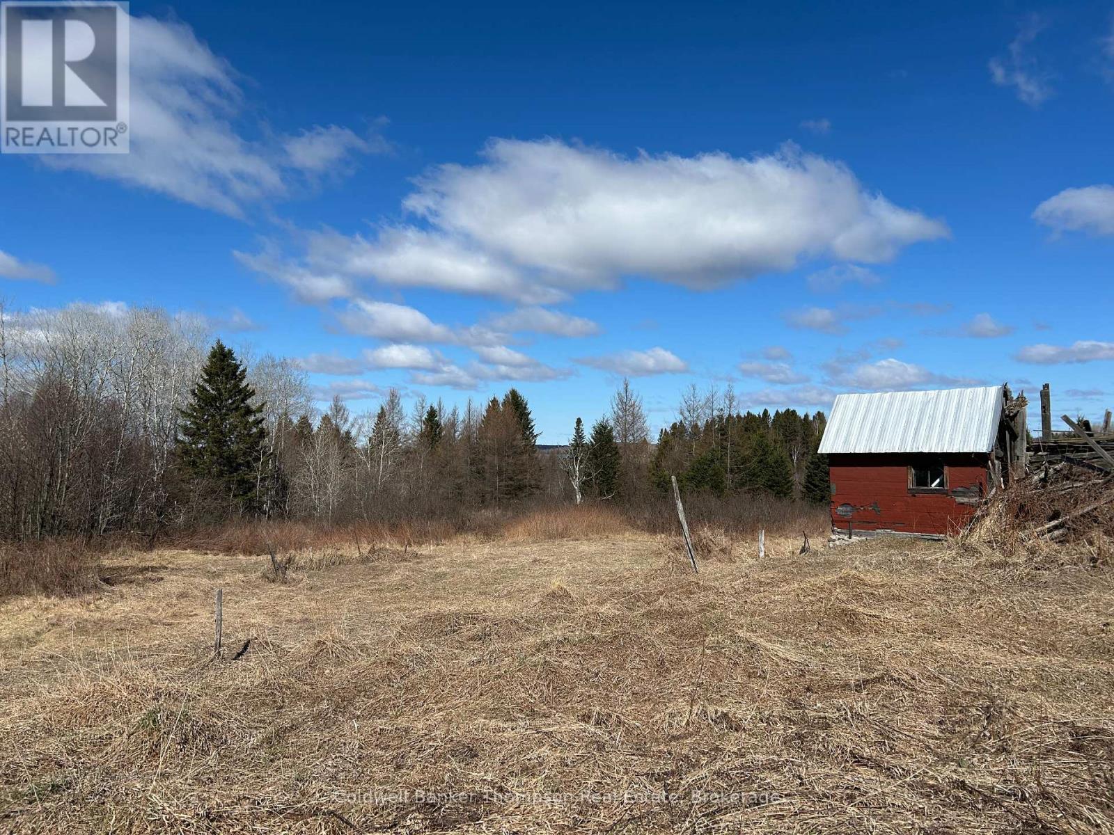 2904 Memorial Park Drive, Chisholm, Ontario  P0H 1Z0 - Photo 7 - X12092803