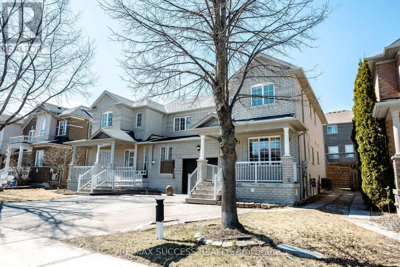 Property at 384 FLAGSTONE WAY image 3