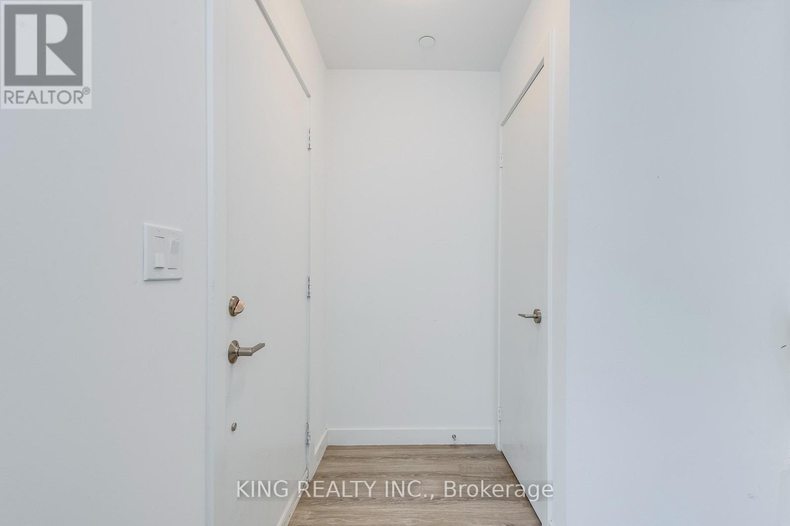 71 - 200 Malta Avenue, Brampton, Ontario  L6Y 6H8 - Photo 4 - W12092813
