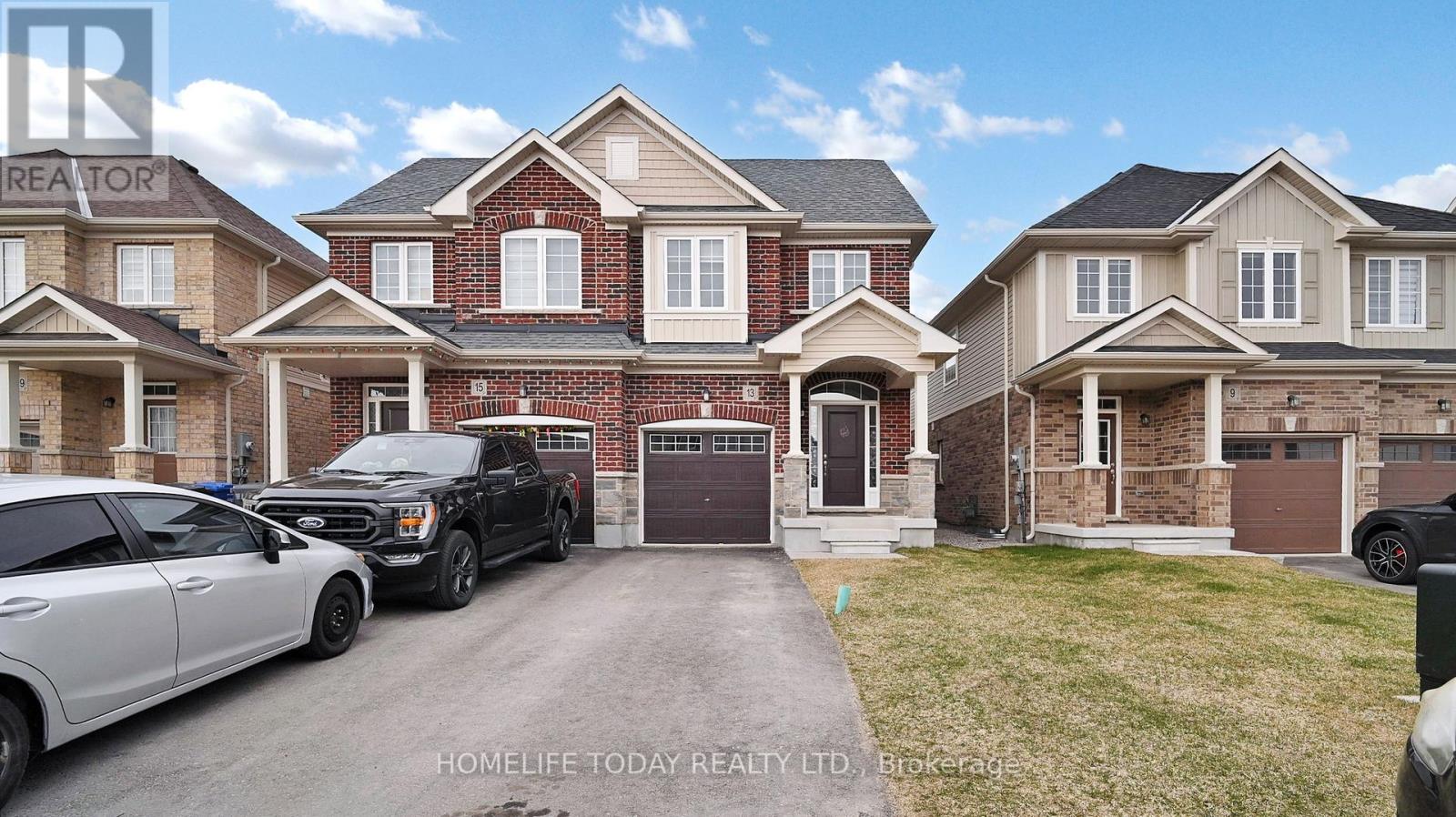 Property at 13 ELSEGOOD DRIVE image 1