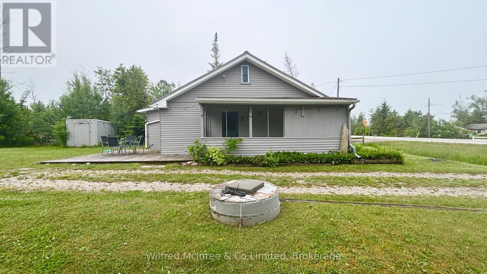 498 Bruce Road 13 Road, Native Leased Lands, Ontario  N0H 2L0 - Photo 11 - X12092821