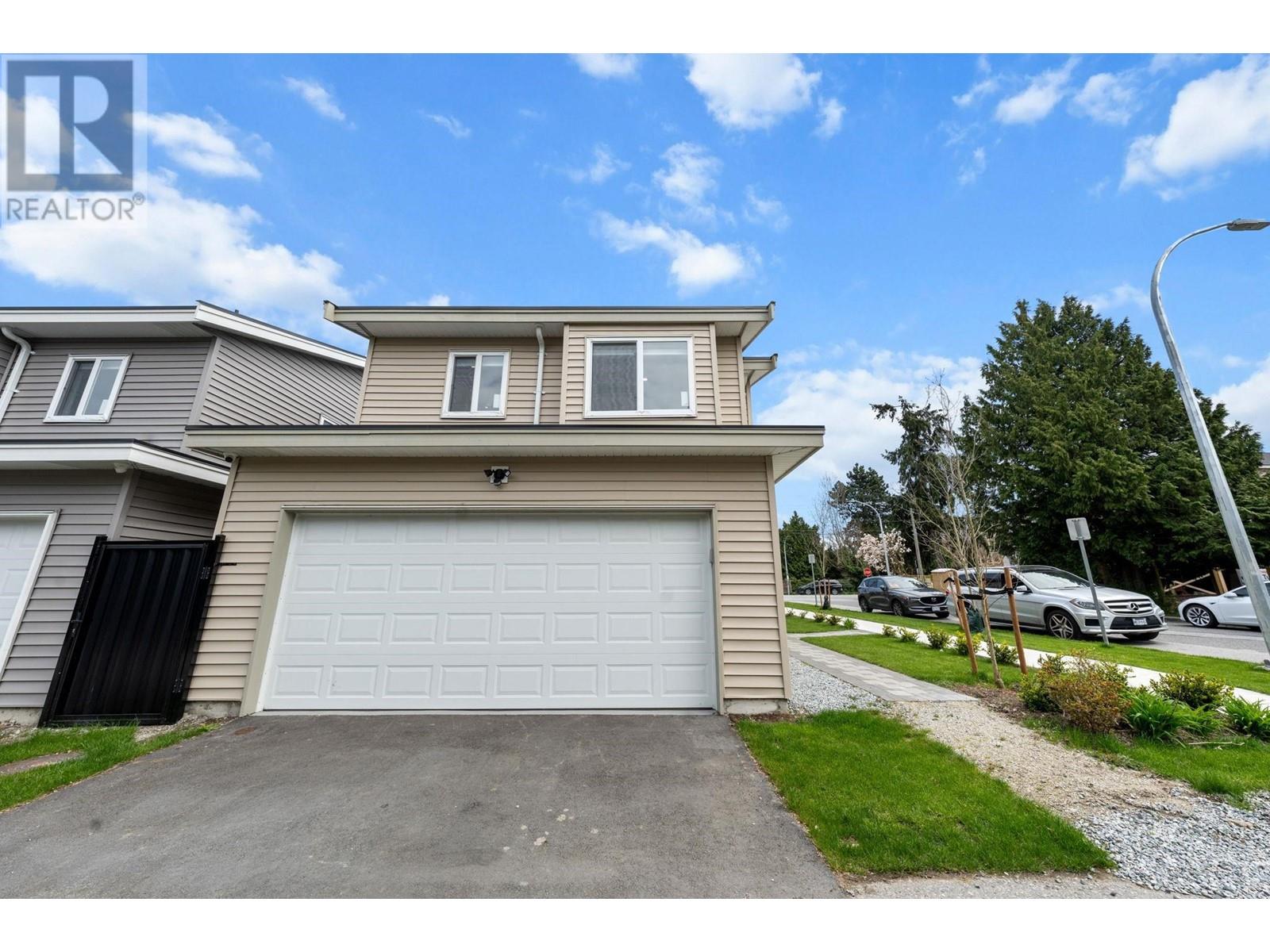 Listing Picture 26 of 27 : 10659 NO. 1 ROAD, Richmond / 烈治文 - 魯藝地產 Yvonne Lu Group - MLS Medallion Club Member