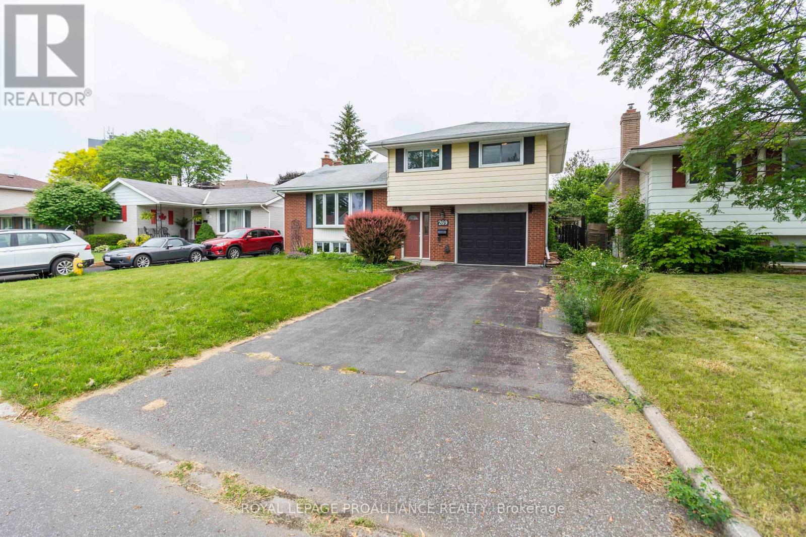 Property at 269 MCGILL STREET image 1