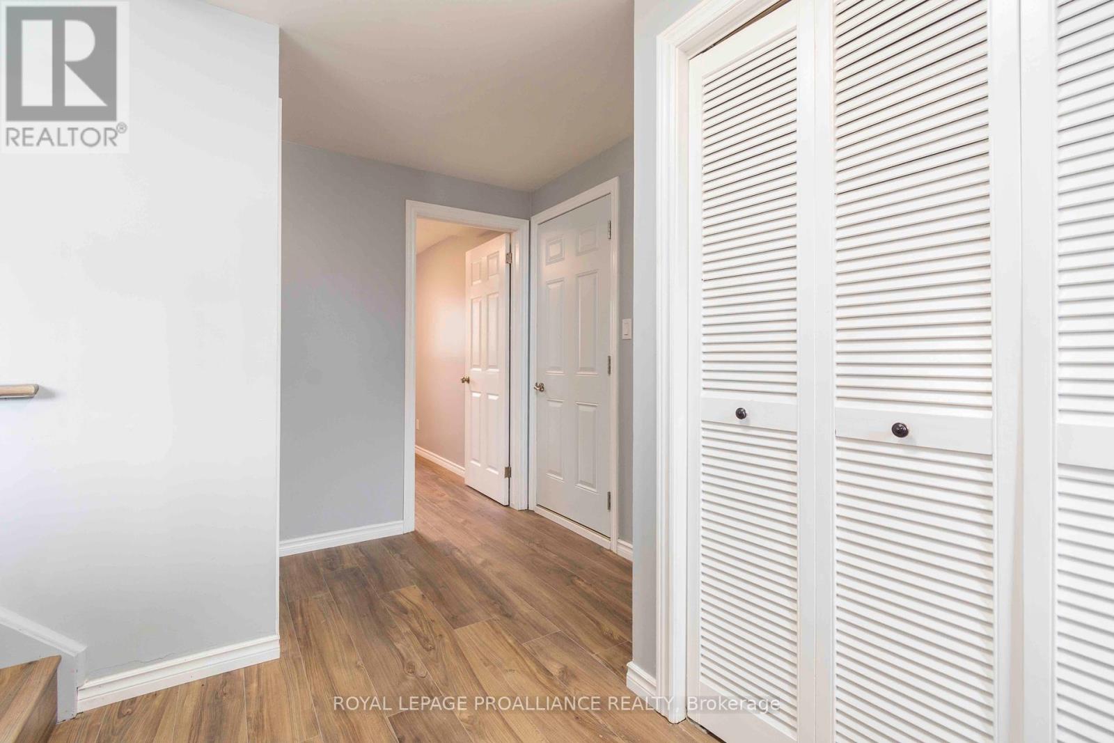 Property at 269 MCGILL STREET image 5