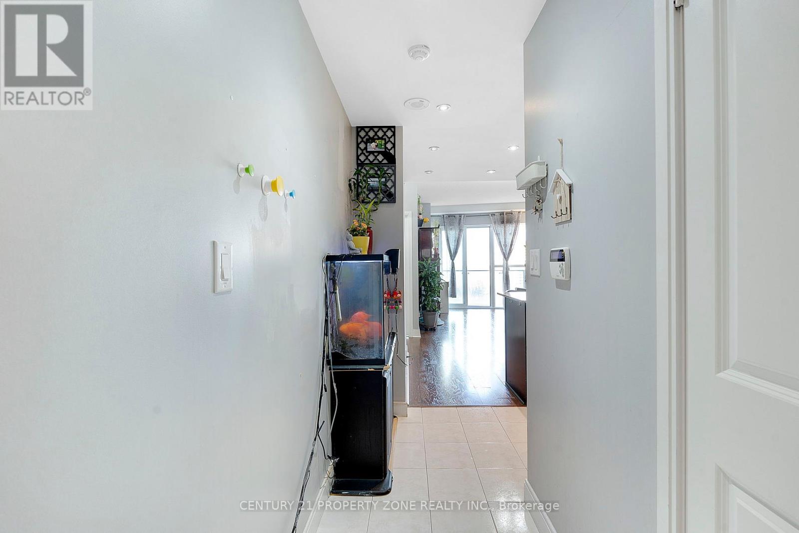1003 - 50 Absolute Avenue, Mississauga (City Centre), Ontario  L4Z 0A8 - Photo 12 - W12092825
