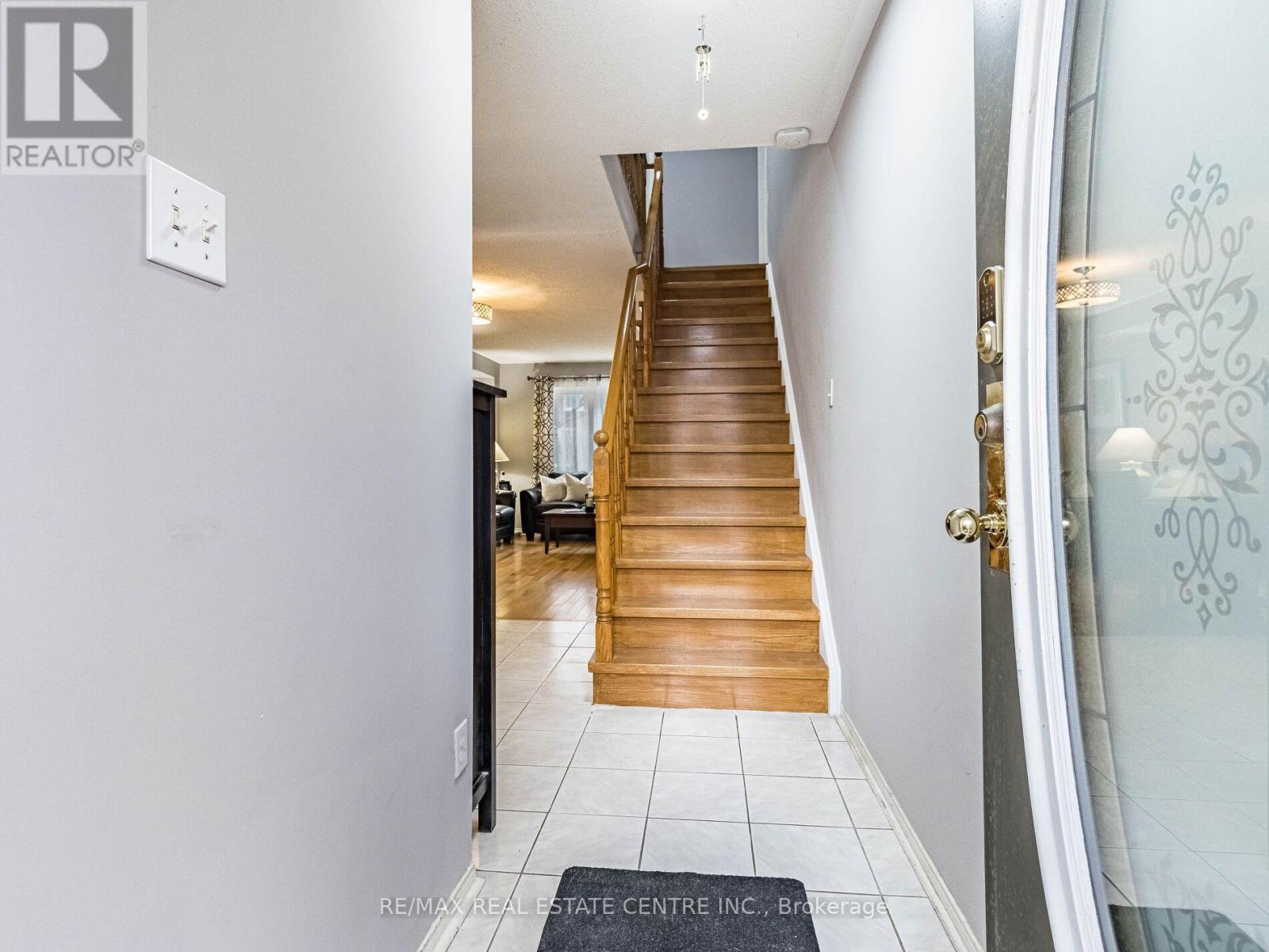 Property at 36B - 5865 DALEBROOK CRESCENT image 5