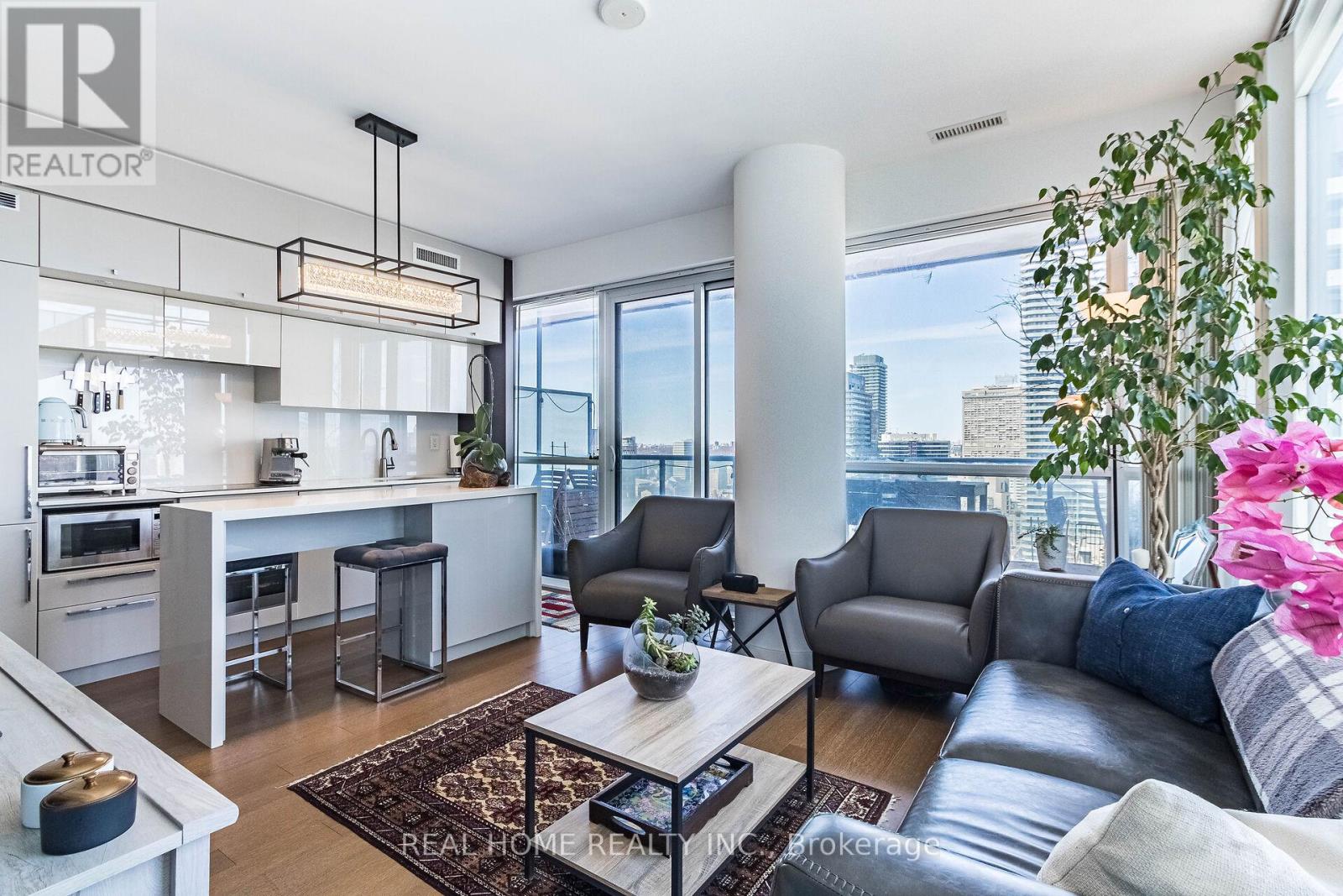 3408 - 15 Grenville Street, Toronto, Ontario  M4Y 0B9 - Photo 7 - C12068312