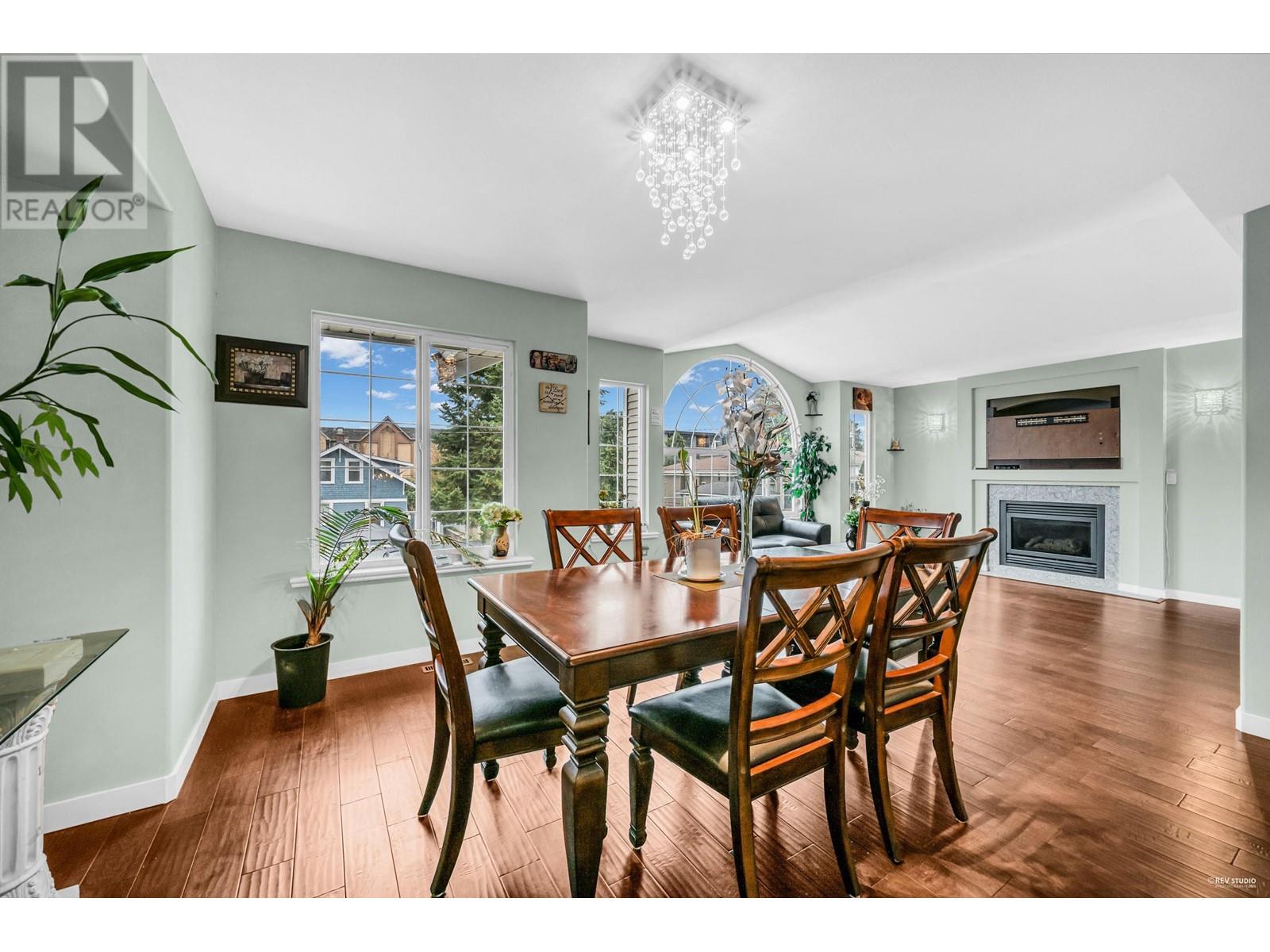 2288 Irvine Avenue, Port Coquitlam, British Columbia  V3C 3H2 - Photo 1 - R2991800