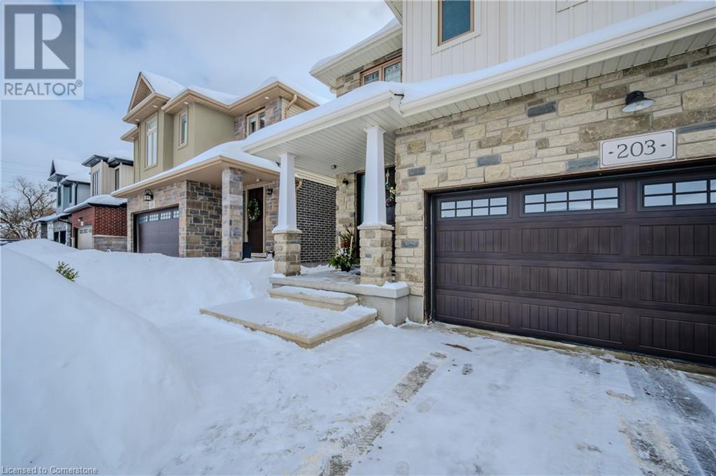 Property at 203 CARRIAGE Way image 3