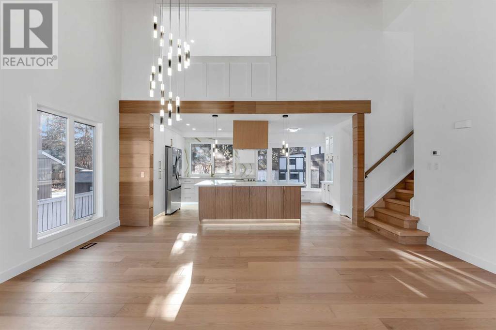 Property at 208 Woodfield Place SW image 5