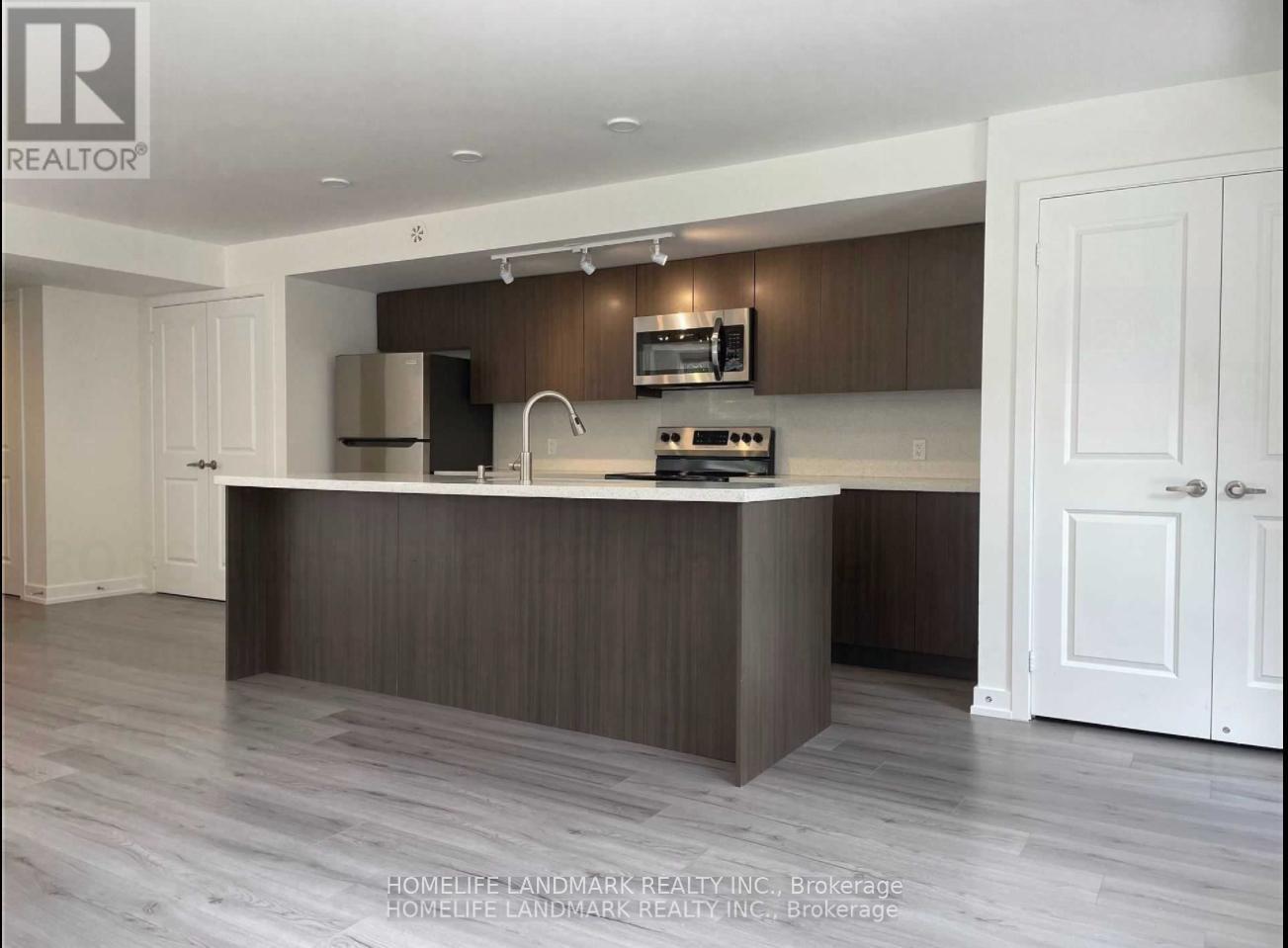 122 - 3066 Sixth Line, Oakville, Ontario  L6M 1P8 - Photo 5 - W12092860