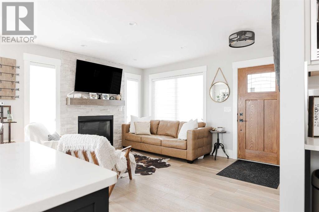Property at 804 Beacon Hill Drive image 3