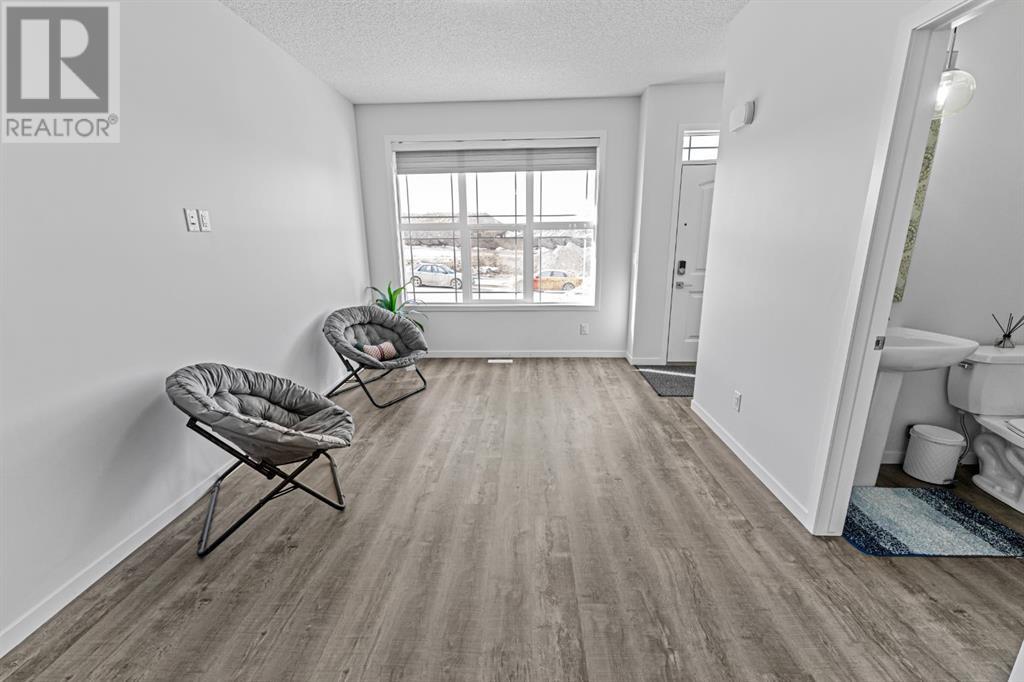Property at 102 Edith Green NW image 5