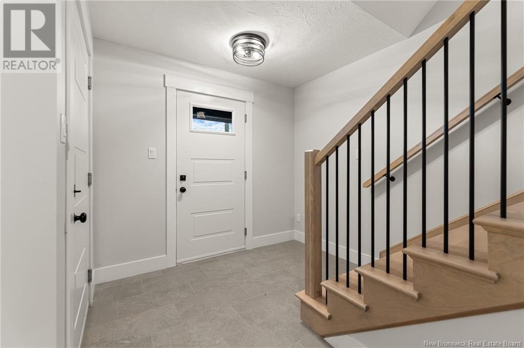 Property at 203 Teaberry Avenue image 5