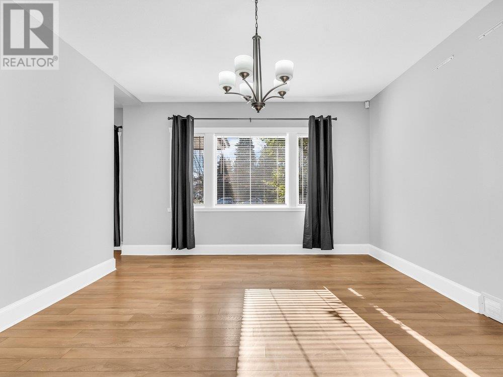 Listing Picture 5 of 37 : 1751 W KING EDWARD AVENUE, Vancouver / 溫哥華 - 魯藝地產 Yvonne Lu Group - MLS Medallion Club Member