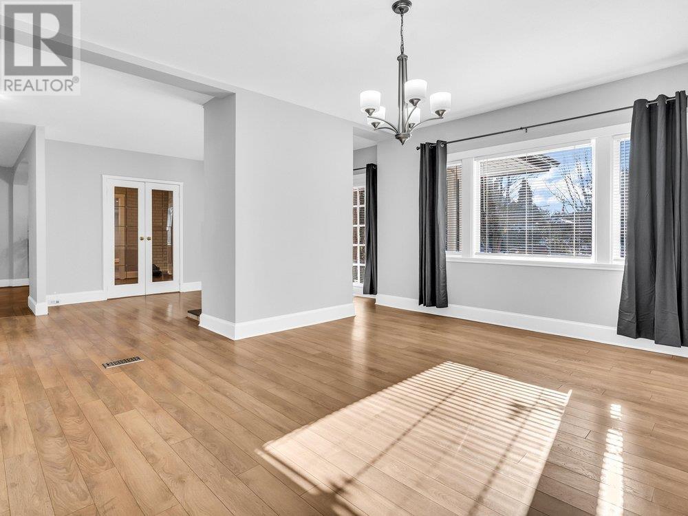 Listing Picture 6 of 37 : 1751 W KING EDWARD AVENUE, Vancouver / 溫哥華 - 魯藝地產 Yvonne Lu Group - MLS Medallion Club Member