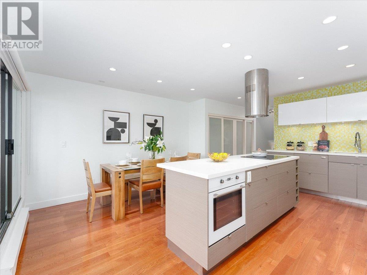 Listing Picture 11 of 29 : 1732 CYPRESS STREET, Vancouver / 溫哥華 - 魯藝地產 Yvonne Lu Group - MLS Medallion Club Member