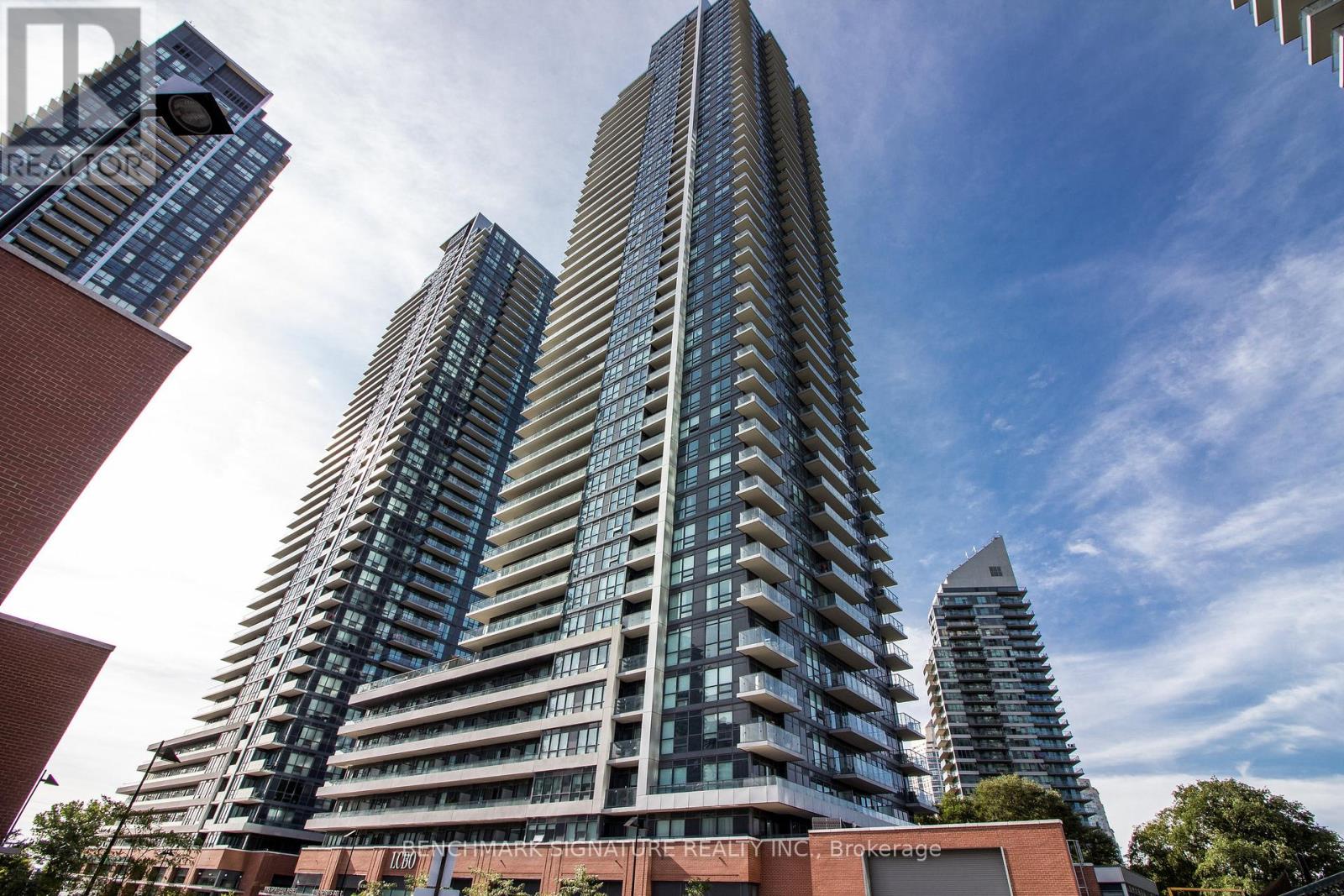 4406 - 2220 Lake Shore Boulevard W, Toronto, Ontario  M8V 0C1 - Photo 1 - W12092887