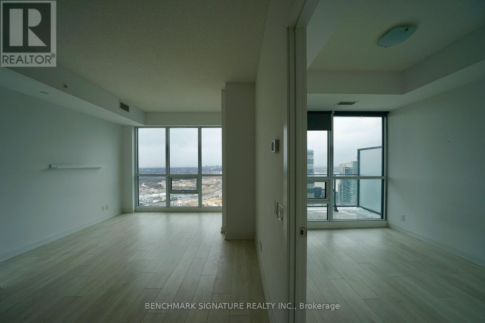 4406 - 2220 Lake Shore Boulevard W, Toronto, Ontario  M8V 0C1 - Photo 3 - W12092887
