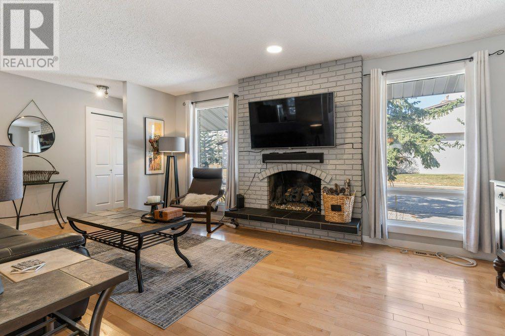 Property at 223 Brookpark Drive SW image 4
