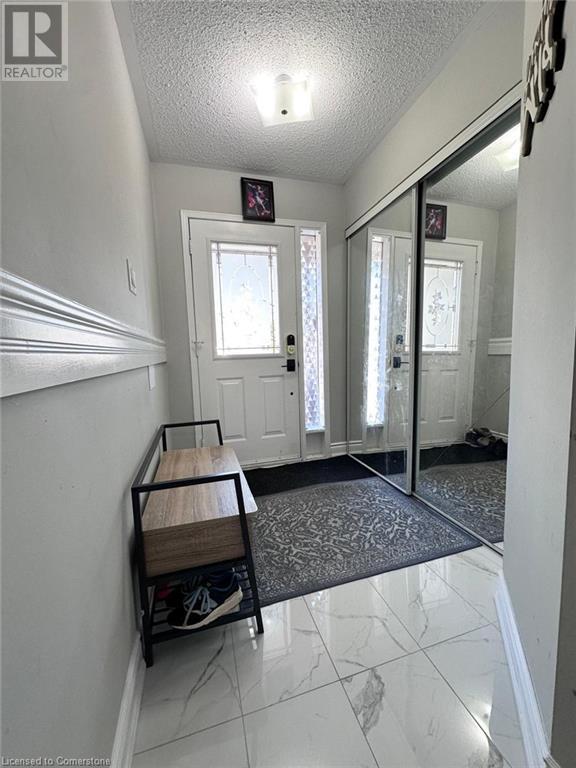 6842 Dillingwood Drive, Mississauga, Ontario  L5N 6Z9 - Photo 2 - 40719578